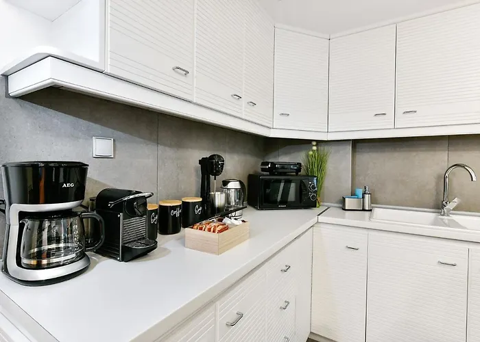 Porto Sea View Apartments - Pl Ippodromiou 21